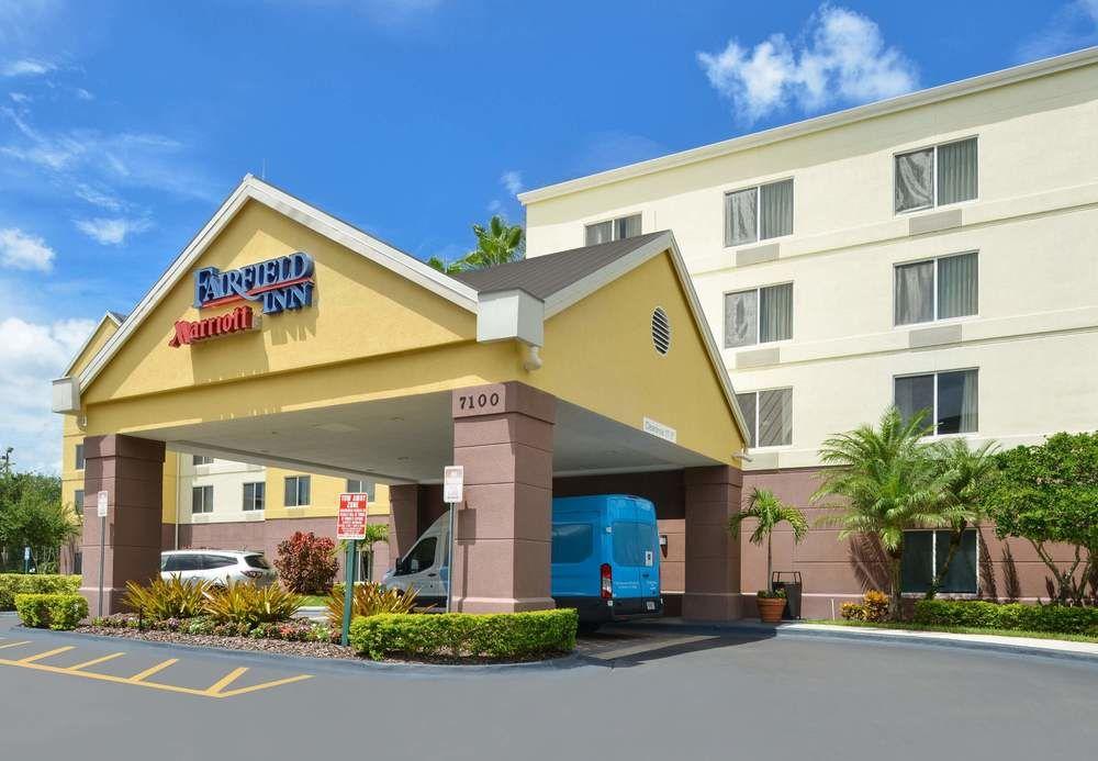 Fairfield Inn Orlando Airport Kültér fotó